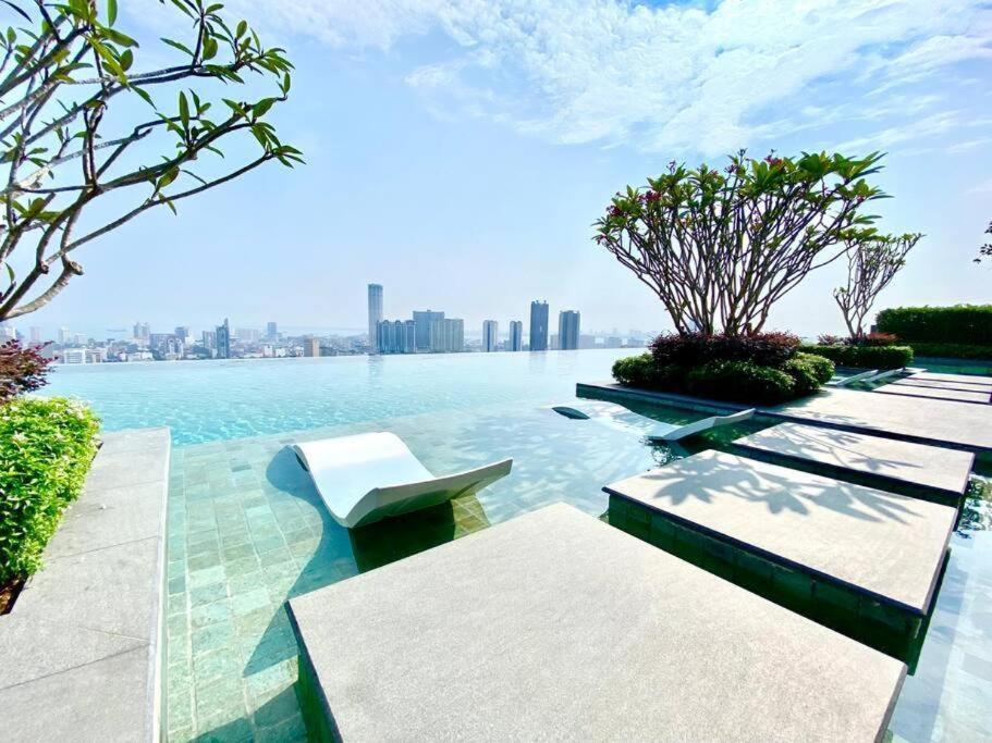 Beacon Executive Premium Suite 乔治敦 外观 照片